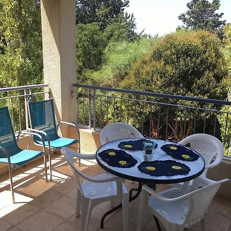 Paradise Gardens Lejlighed *