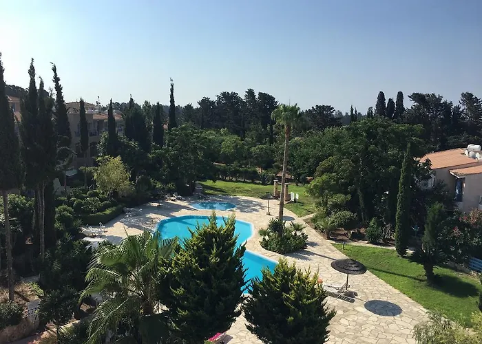 Paradise Gardens Apartment